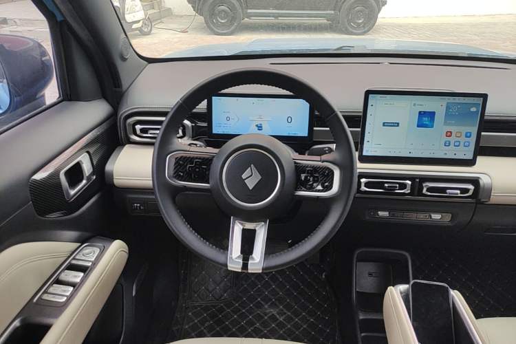 Used Baojun Spark EUV 2024 Prestige Edition 4 Seats Steering Wheel