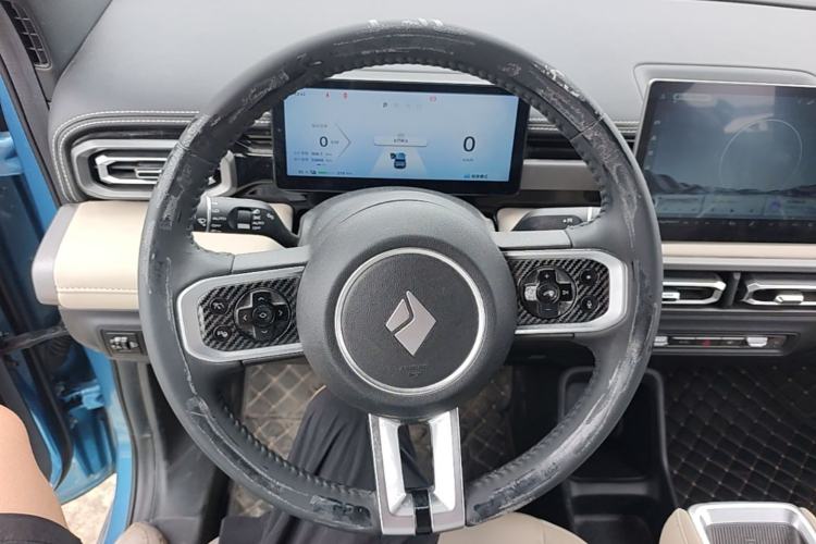 Used Baojun Spark EUV 2024 Prestige Edition 4 Seats Steering Wheel