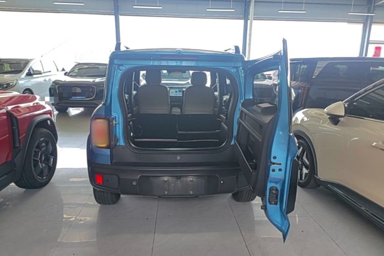 Used Baojun Spark EUV 2024 Prestige Edition 4 Seats Trunk
