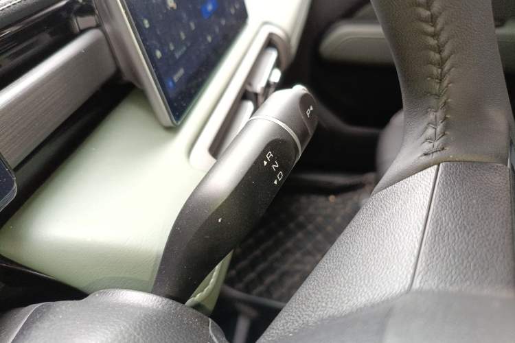 Used Baojun Spark EUV 2024 Flagship Edition 4 Seats Gear Lever