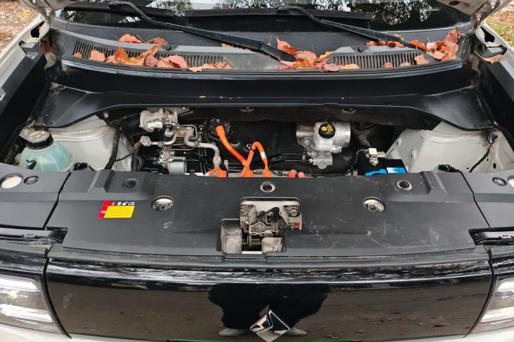 Used Baojun Spark EUV 2024 Prestige Edition 4 Seats Engine Bay