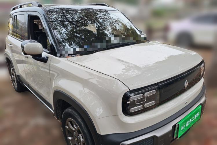 Used Baojun Spark EUV 2024 Prestige Edition 4 Seats Front Right 45 Deg