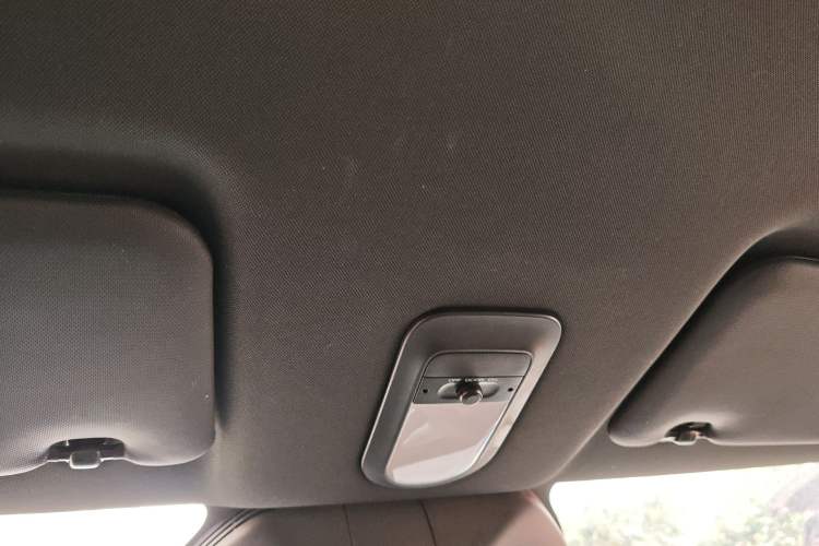 Used Baojun Spark EUV 2024 Prestige Edition 4 Seats Headliner
