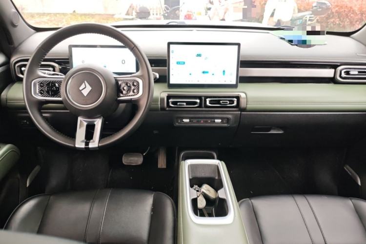 Used Baojun Spark EUV 2024 Prestige Edition 4 Seats Interior 2