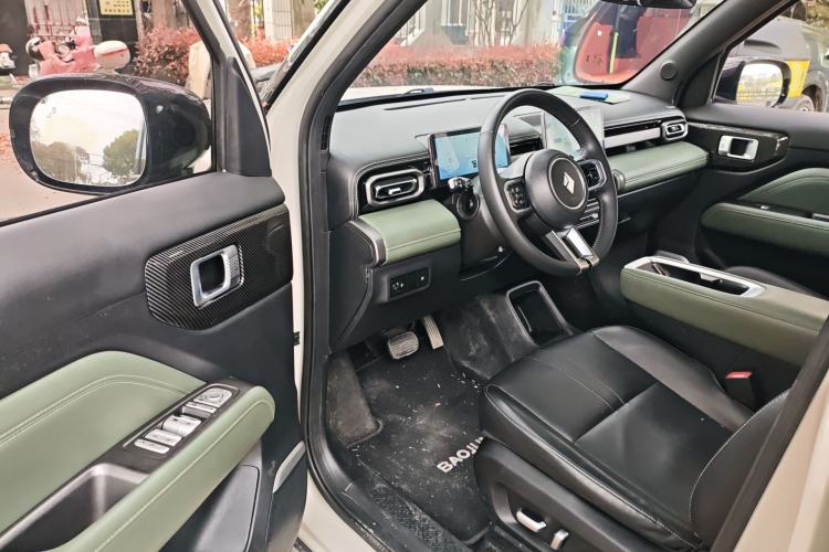 Used Baojun Spark EUV 2024 Prestige Edition 4 Seats Interior 3