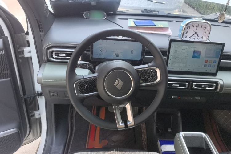 Used Baojun Spark EUV 2024 Flagship Edition 4 Seats Steering Wheel