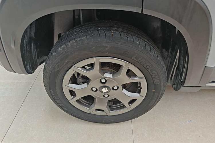 Used Baojun Spark EUV 2024 Prestige Edition 4 Seats Exterior 2