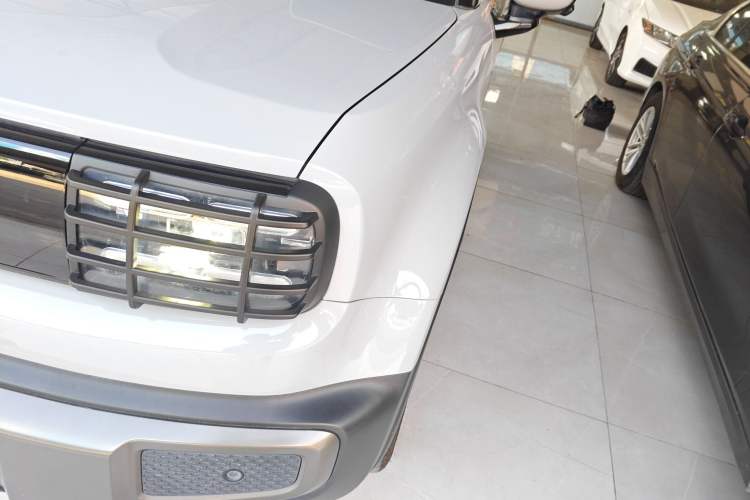 Used Baojun Spark EUV 2024 Flagship Edition 4 Seats Left Front Headlight