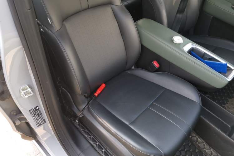 Used Baojun Spark EUV 2024 Prestige Edition 4 Seats Right Front Seat