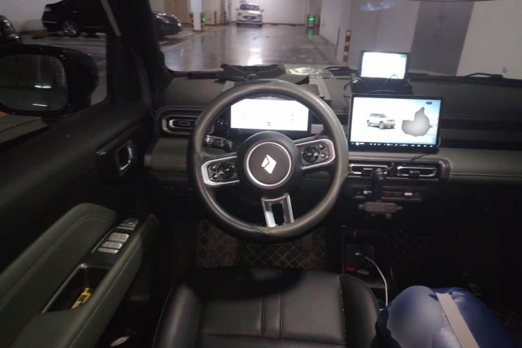 Used Baojun Spark EUV 2024 Prestige Edition 4 Seats Steering Wheel