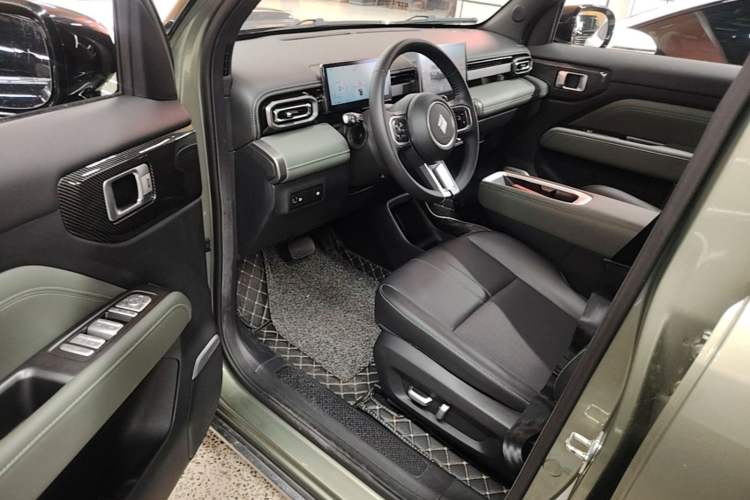 Used Baojun Spark EUV 2024 Flagship Edition 4 Seats Driver Seat