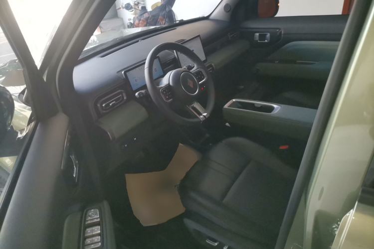 Used Baojun Spark EUV 2024 Prestige Edition 4 Seats Driver Seat