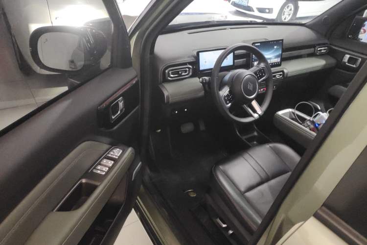 Used Baojun Spark EUV 2024 Prestige Edition 4 Seats Driver Seat