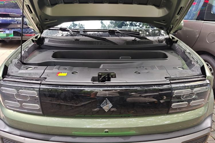 Used Baojun Spark EUV 2024 Prestige Edition 4 Seats Engine Bay