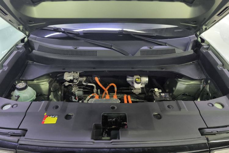 Used Baojun Spark EUV 2024 Prestige Edition 4 Seats Engine Bay