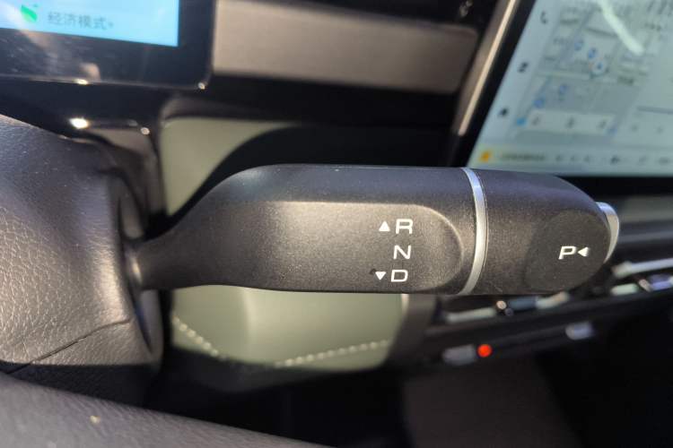 Used Baojun Spark EUV 2024 Prestige Edition 4 Seats Gear Lever