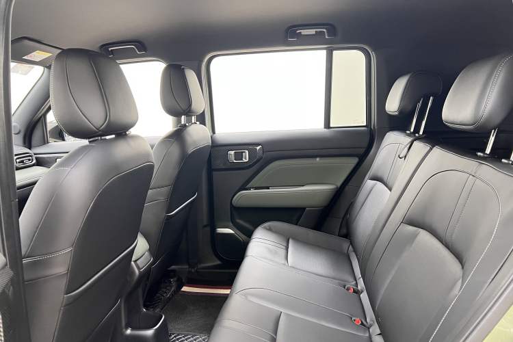 Used Baojun Spark EUV 2024 Prestige Edition 4 Seats Interior 3
