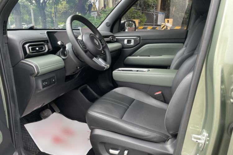 Used Baojun Spark EUV 2024 Prestige Edition 4 Seats Interior 4