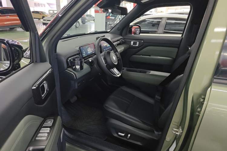 Used Baojun Spark EUV 2024 Prestige Edition 4 Seats Left Front Seat