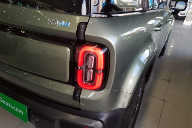 Used Baojun Spark EUV 2024 Flagship Edition 4 Seats Right Rear Taillight