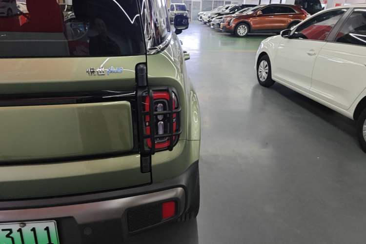 Used Baojun Spark EUV 2024 Prestige Edition 4 Seats Right Rear Taillight