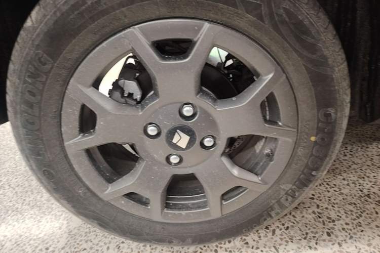 Used Baojun Spark EUV 2024 Prestige Edition 4 Seats Right Rear Wheel Hub