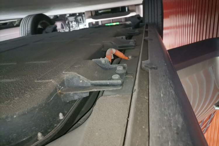 Used Baojun Spark EUV 2024 Prestige Edition 4 Seats Right Side Sill