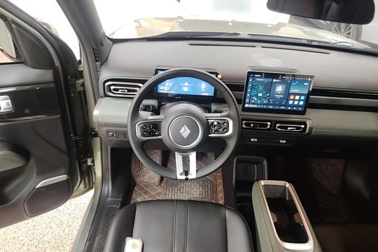 Used Baojun Spark EUV 2024 Prestige Edition 4 Seats Steering Wheel