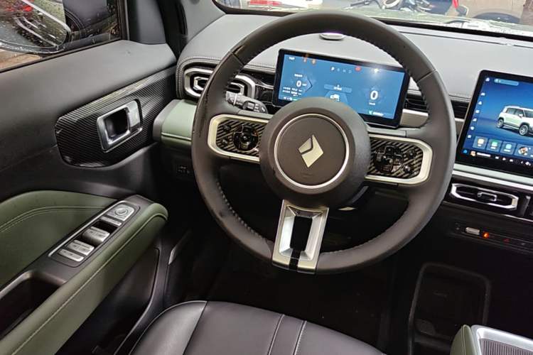 Used Baojun Spark EUV 2024 Prestige Edition 4 Seats Steering Wheel