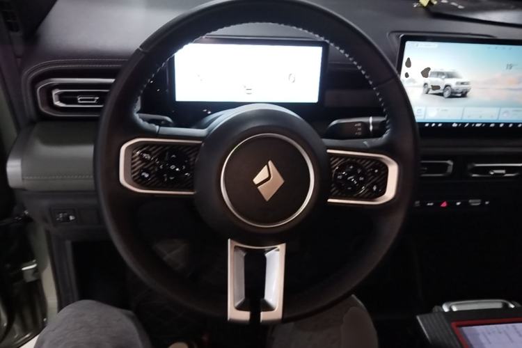 Used Baojun Spark EUV 2024 Prestige Edition 4 Seats Steering Wheel