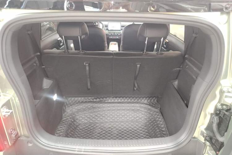 Used Baojun Spark EUV 2024 Flagship Edition 4 Seats Trunk