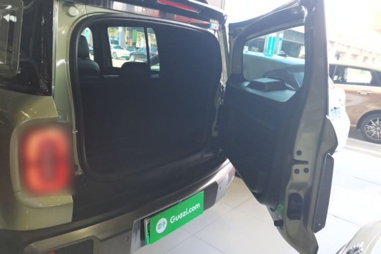 Used Baojun Spark EUV 2024 Flagship Edition 4 Seats Trunk