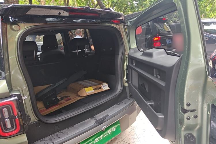 Used Baojun Spark EUV 2024 Prestige Edition 4 Seats Trunk