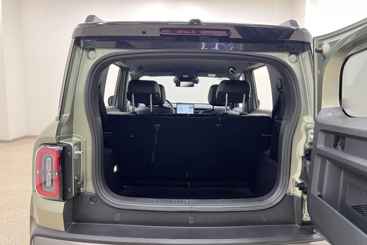 Used Baojun Spark EUV 2024 Prestige Edition 4 Seats Trunk