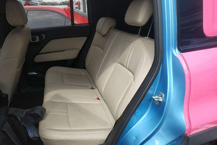 Used Baojun Spark EUV 2024 Prestige Edition 4 Seats Left Rear Seat