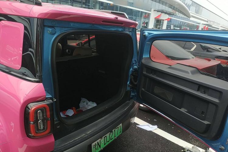 Used Baojun Spark EUV 2024 Prestige Edition 4 Seats Trunk