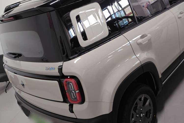 Used Baojun Spark EUV 2024 Prestige Edition 4 Seats Exterior 3