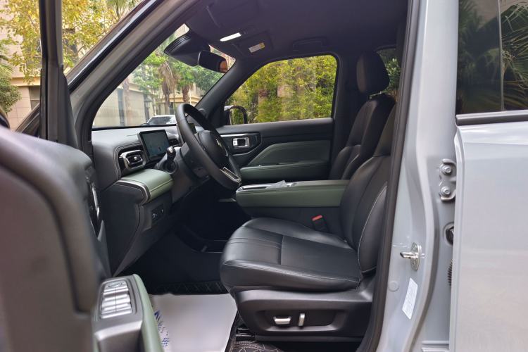 Used Baojun Spark EUV 2024 Prestige Edition 4 Seats Interior 1