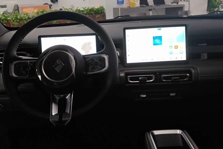 Used Baojun Spark EUV 2024 Prestige Edition 4 Seats Interior 3