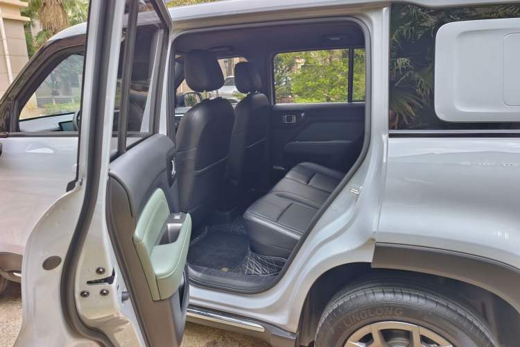 Used Baojun Spark EUV 2024 Prestige Edition 4 Seats Interior 4