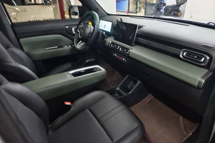 Used Baojun Spark EUV 2024 Flagship Edition 4 Seats Interior 7