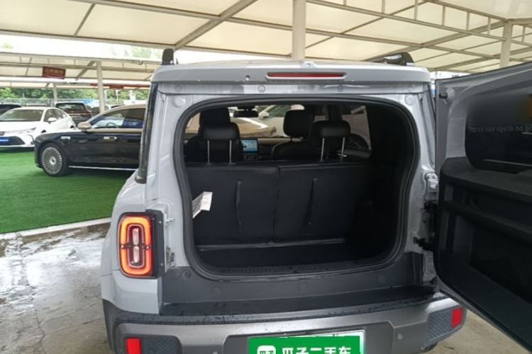 Used Baojun Spark EUV 2024 Flagship Edition 4 Seats Trunk