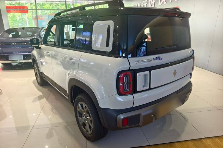 Used Baojun Spark EUV 2024 Prestige Edition 4 Seats Exterior 2