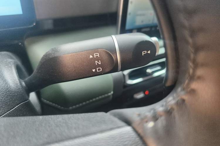 Used Baojun Spark EUV 2024 Prestige Edition 4 Seats Gear Lever