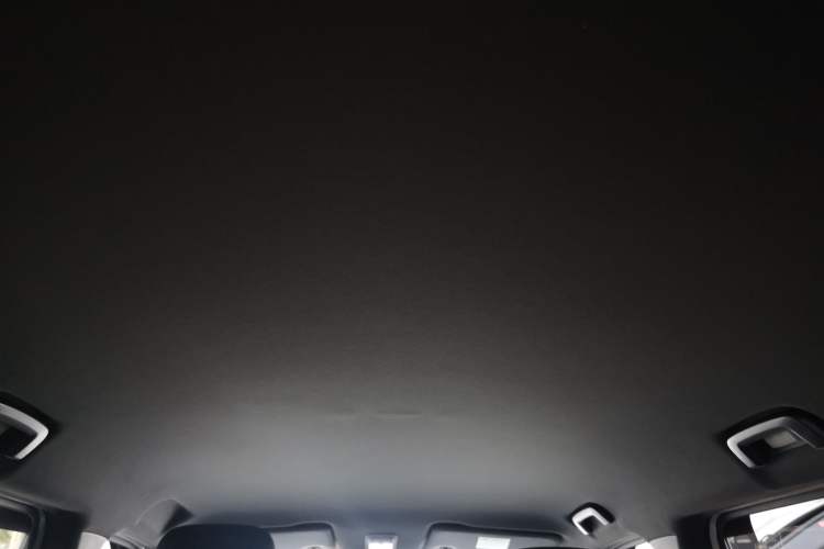 Used Baojun Spark EUV 2024 Prestige Edition 4 Seats Headliner