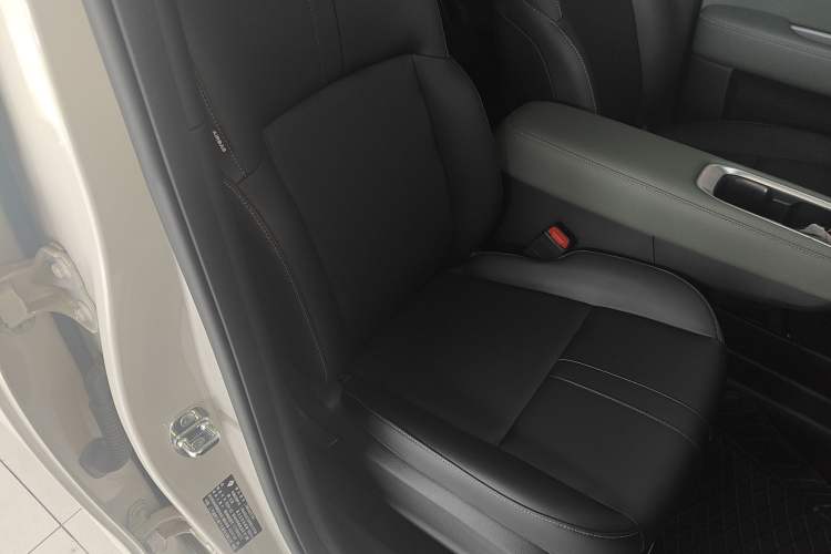 Used Baojun Spark EUV 2024 Prestige Edition 4 Seats Right Front Seat