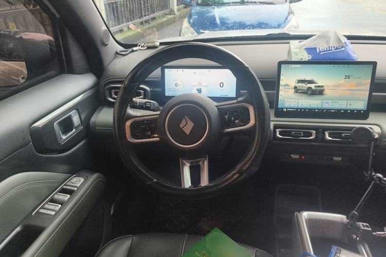 Used Baojun Spark EUV 2024 Prestige Edition 4 Seats Steering Wheel