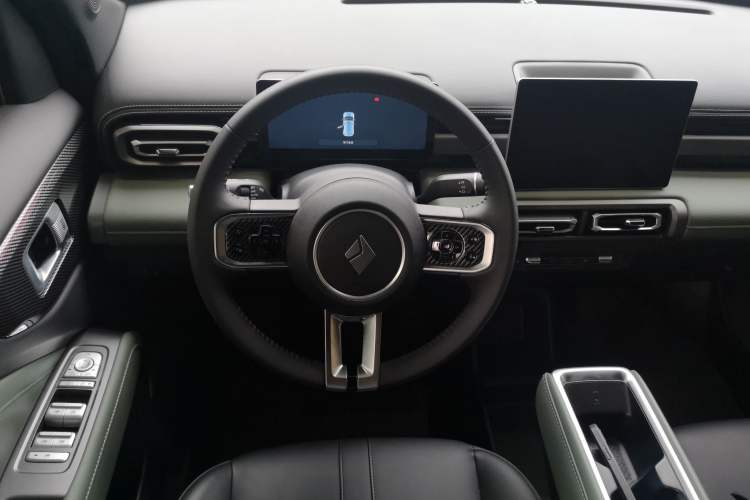 Used Baojun Spark EUV 2024 Prestige Edition 4 Seats Steering Wheel