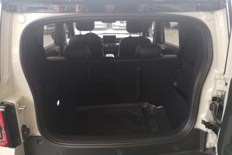Used Baojun Spark EUV 2024 Prestige Edition 4 Seats Trunk