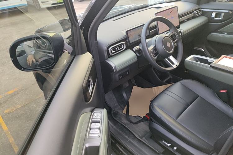 Used Baojun Spark EUV 2025 Flagship Edition 5 Seats Driver Seat